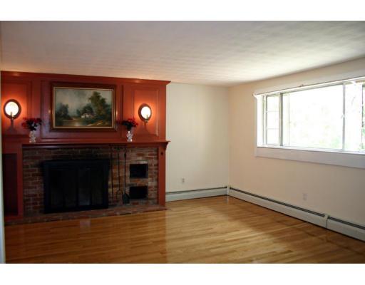 4 Simpson Road Wayland, MA 01778 - Photo 7 of 22