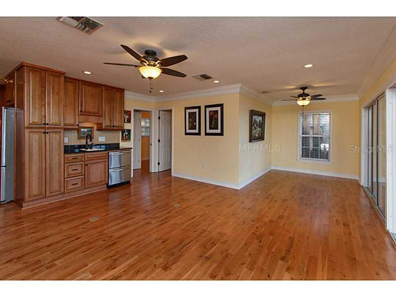 10212 Murray Road Clermont, FL 34711 - Photo 14 of 25 Gathering Room