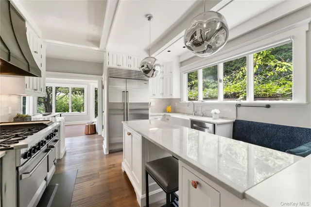 $1,700,000 | 989 Rte 9W, Nyack, NY 10960