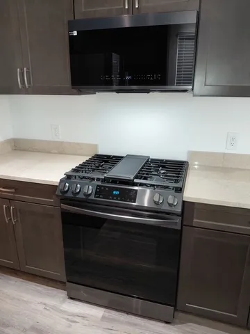 $2,575 | 281 Hometown Parkway, Kyle, TX 78640