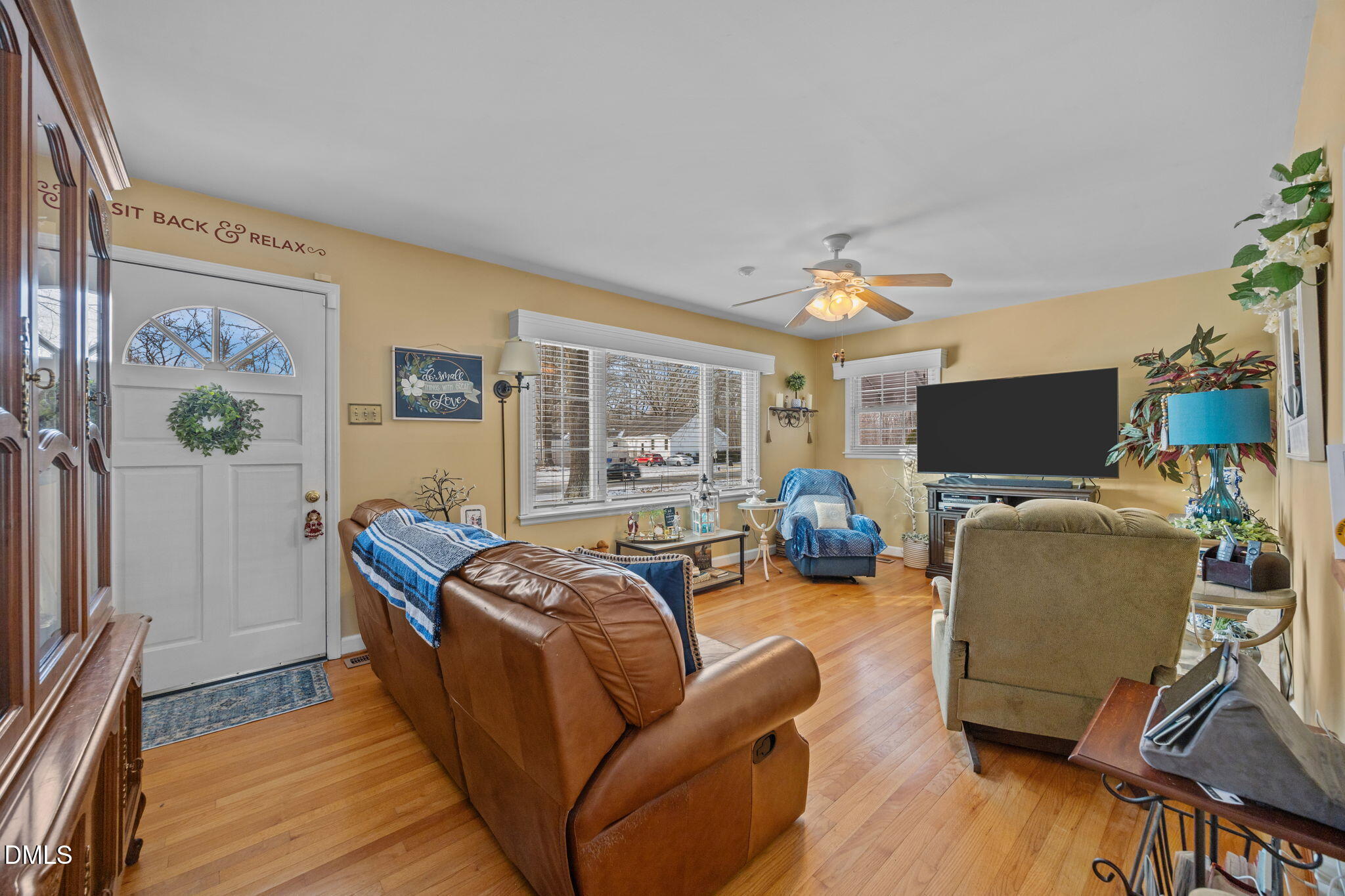 109 Crestview Drive Durham, NC 27712 - Photo 11 of 30 6-web-or-mls-IMG_9414