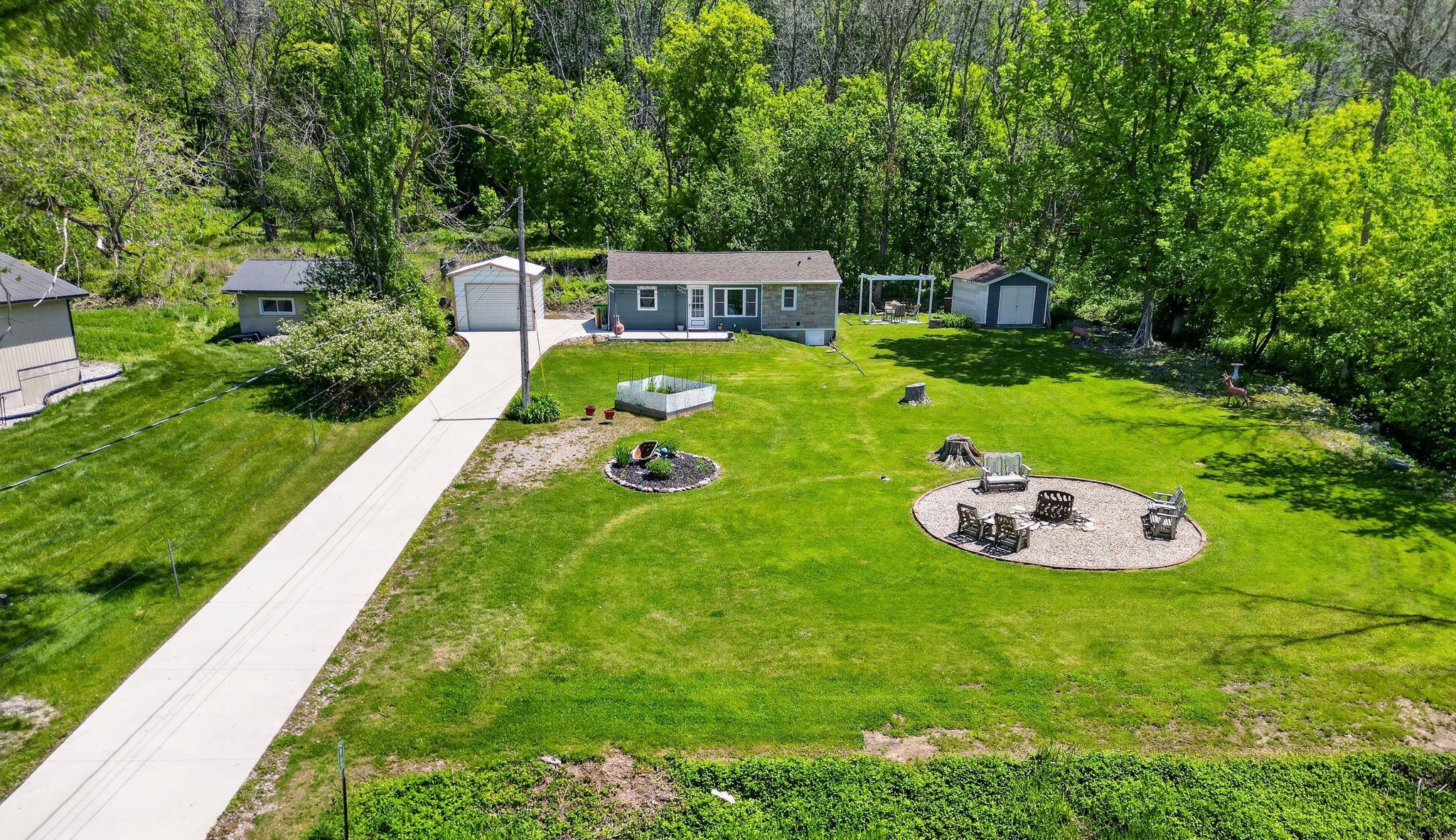 N6788 Harrison Road Hilbert, WI 54129 - Photo 29 of 37