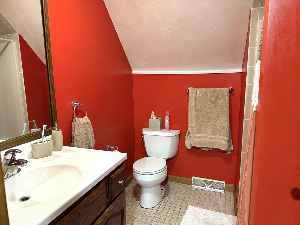 2621 Rustic Ridge Road Endicott, NY 13760 - Photo 27 of 50