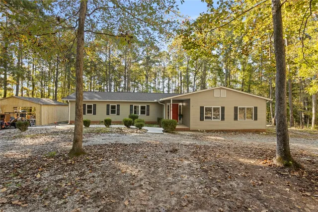 $325,000 | 123 Country Acres Road, Greenwood, SC 29646