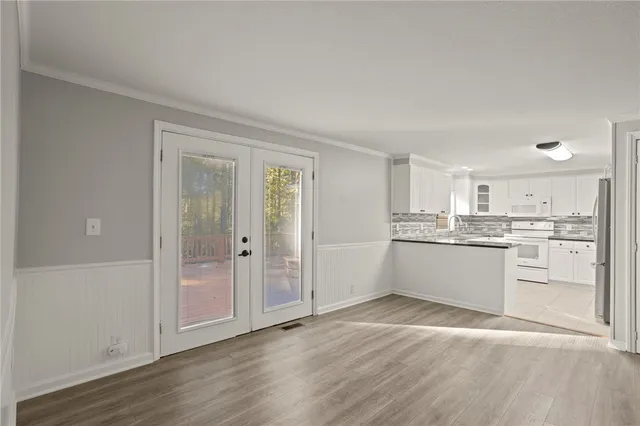 $325,000 | 123 Country Acres Road, Greenwood, SC 29646