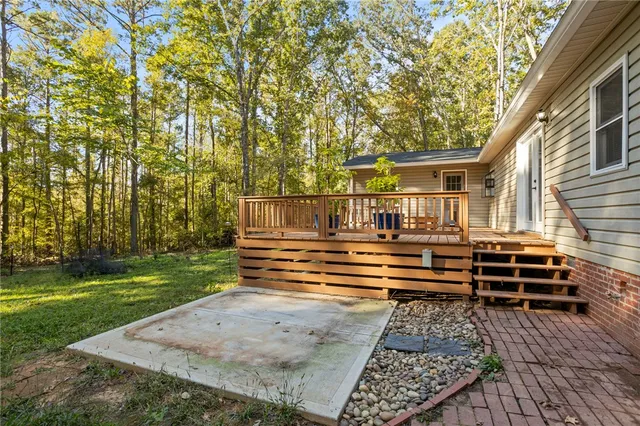 $325,000 | 123 Country Acres Road, Greenwood, SC 29646