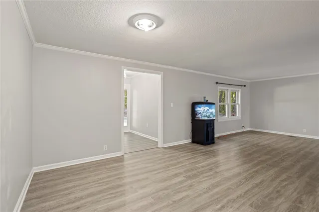 $325,000 | 123 Country Acres Road, Greenwood, SC 29646