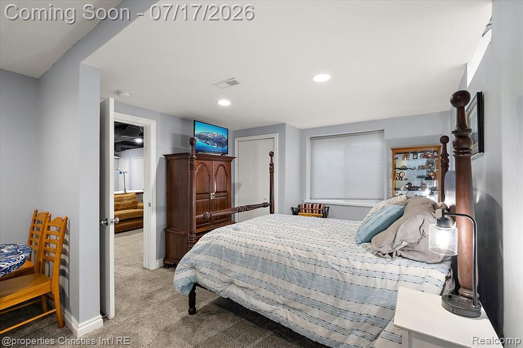 18244 Beverly Road Beverly Hills, MI 48025 - Photo 75 of 80