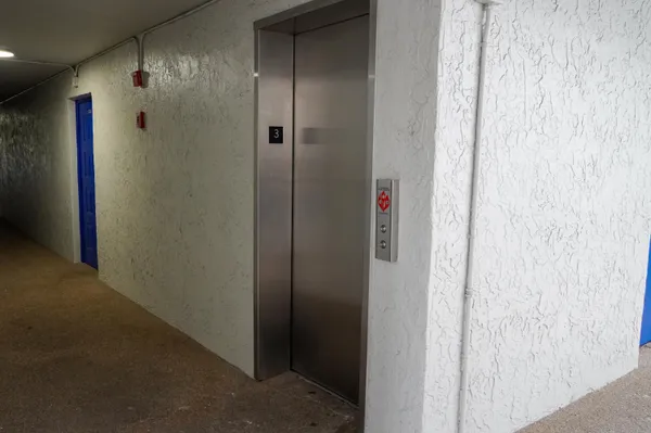 $2,000 | Undisclosed Address, Sunrise, FL 33351