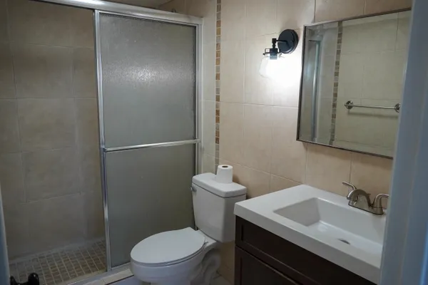 $2,000 | Undisclosed Address, Sunrise, FL 33351