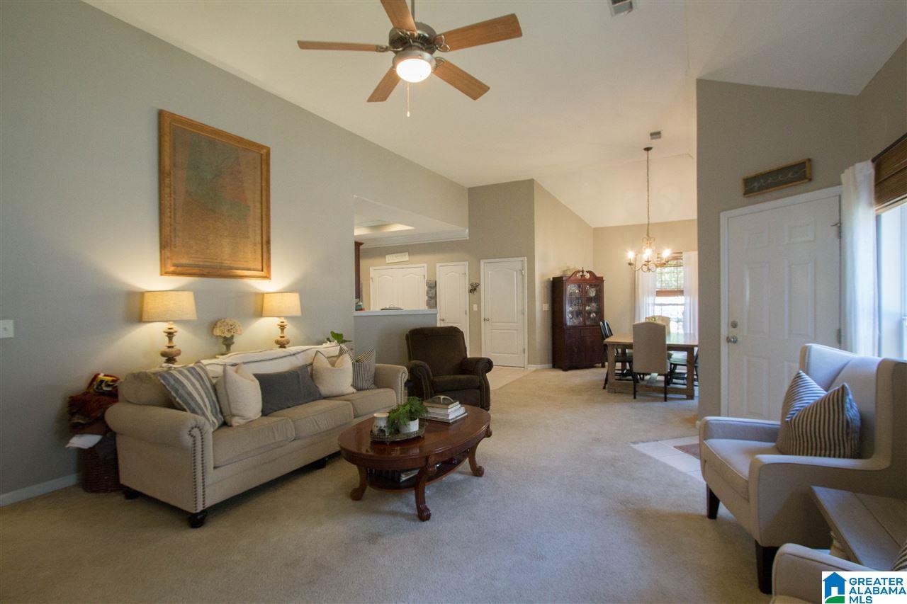 116 Highview Cove Pelham, AL 35124 - Photo 4 of 40