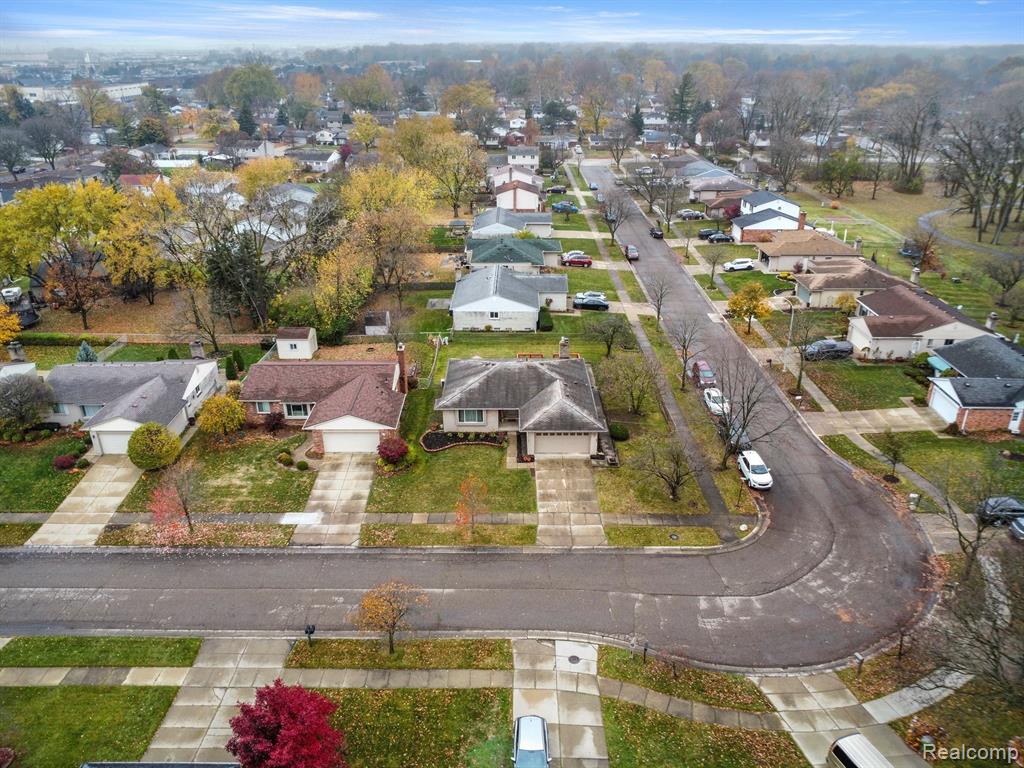 14093 Riga Livonia, MI 48154 - Photo 40 of 47