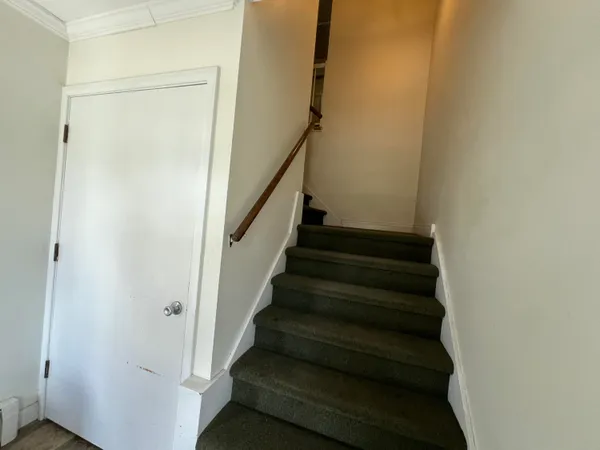 $1,300 | 1335 West Main Street, Unit 4, Lake Geneva, WI 53147