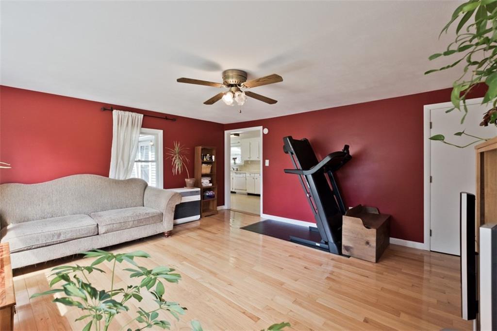 114 Blackstrap Road Cumberland, ME 04021 - Photo 15 of 27 Photo