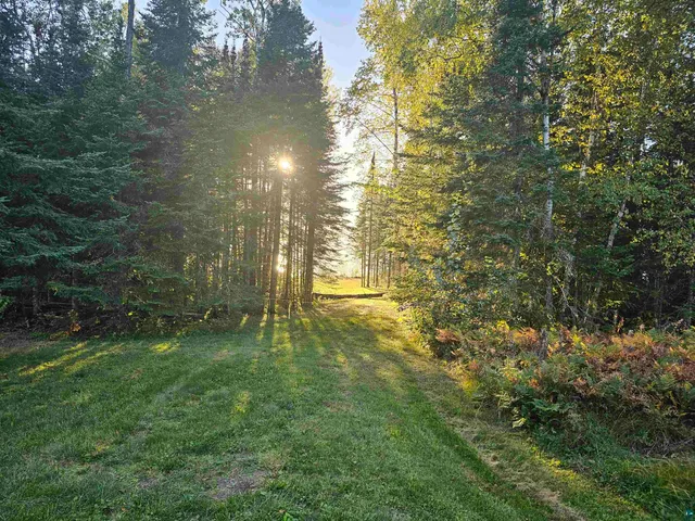 $274,900 | 90215 Birch Hill Road, Cornucopia, WI 54827