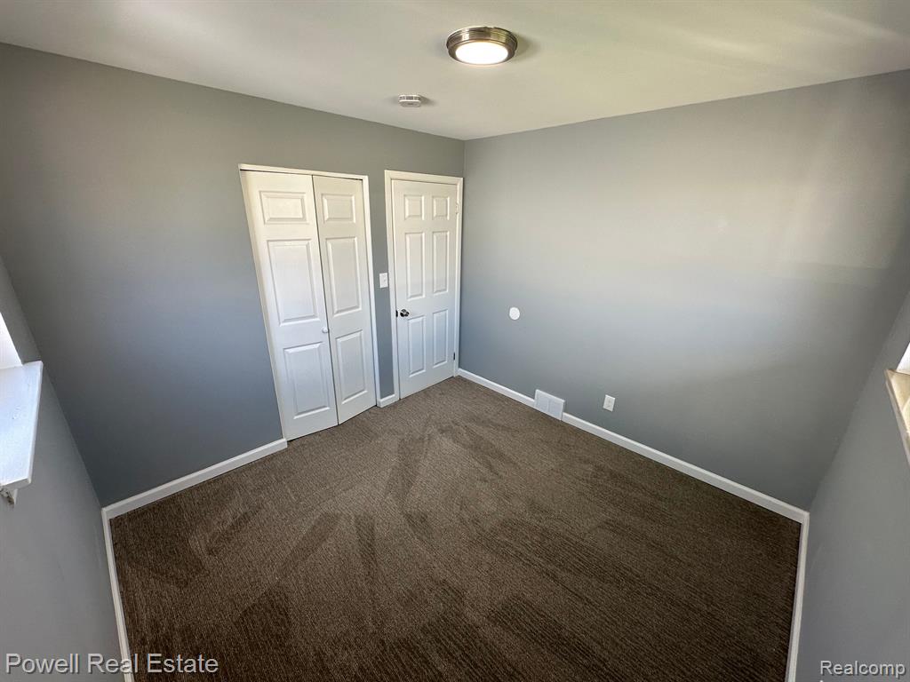 196 Carr Street Pontiac, MI 48342 - Photo 20 of 24