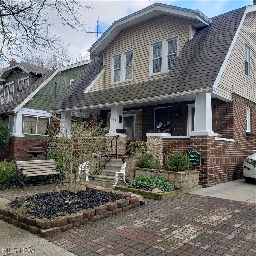 849 Aberdeen Street Akron, OH 44310 - Photo 3 of 17 Gallery Image 3