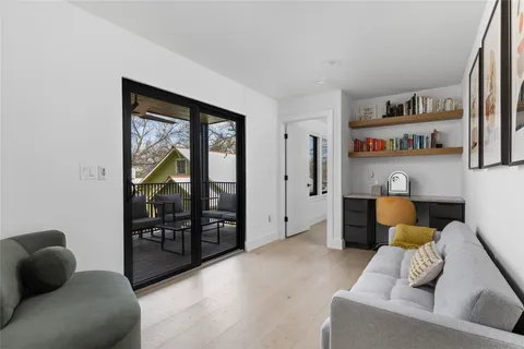 $1,575,000 | 108 Comal Street, Austin, TX 78702