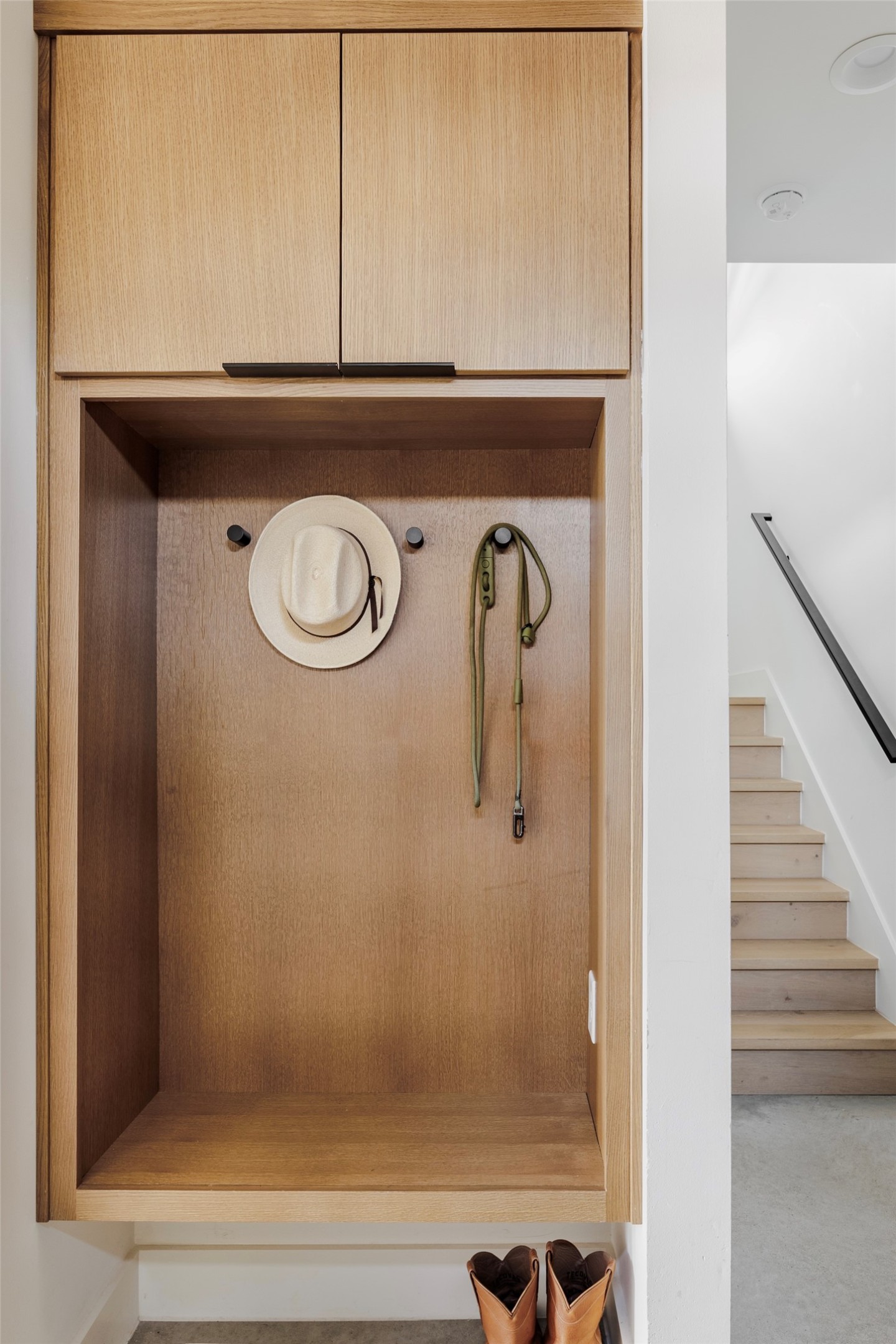 108 Comal Street Austin, TX 78702 - Photo 27 of 40 Mudroom featuring light carpet