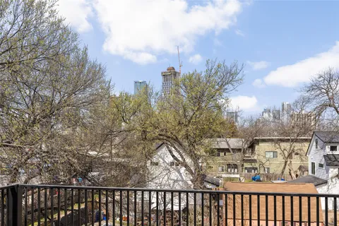 $1,575,000 | 108 Comal Street, Austin, TX 78702