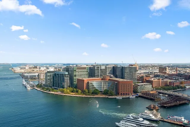 $3,800 | 85 East India Row, Unit 34D, Boston, MA 02110