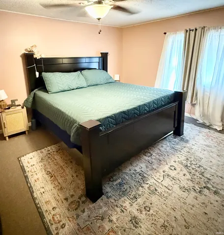 $210,900 | 1424 13th Street, Bedford, IN 47421