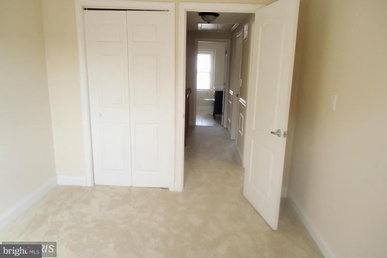 5670 Arnhem Road Baltimore, MD 21206 - Photo 17 of 26 Bedroom