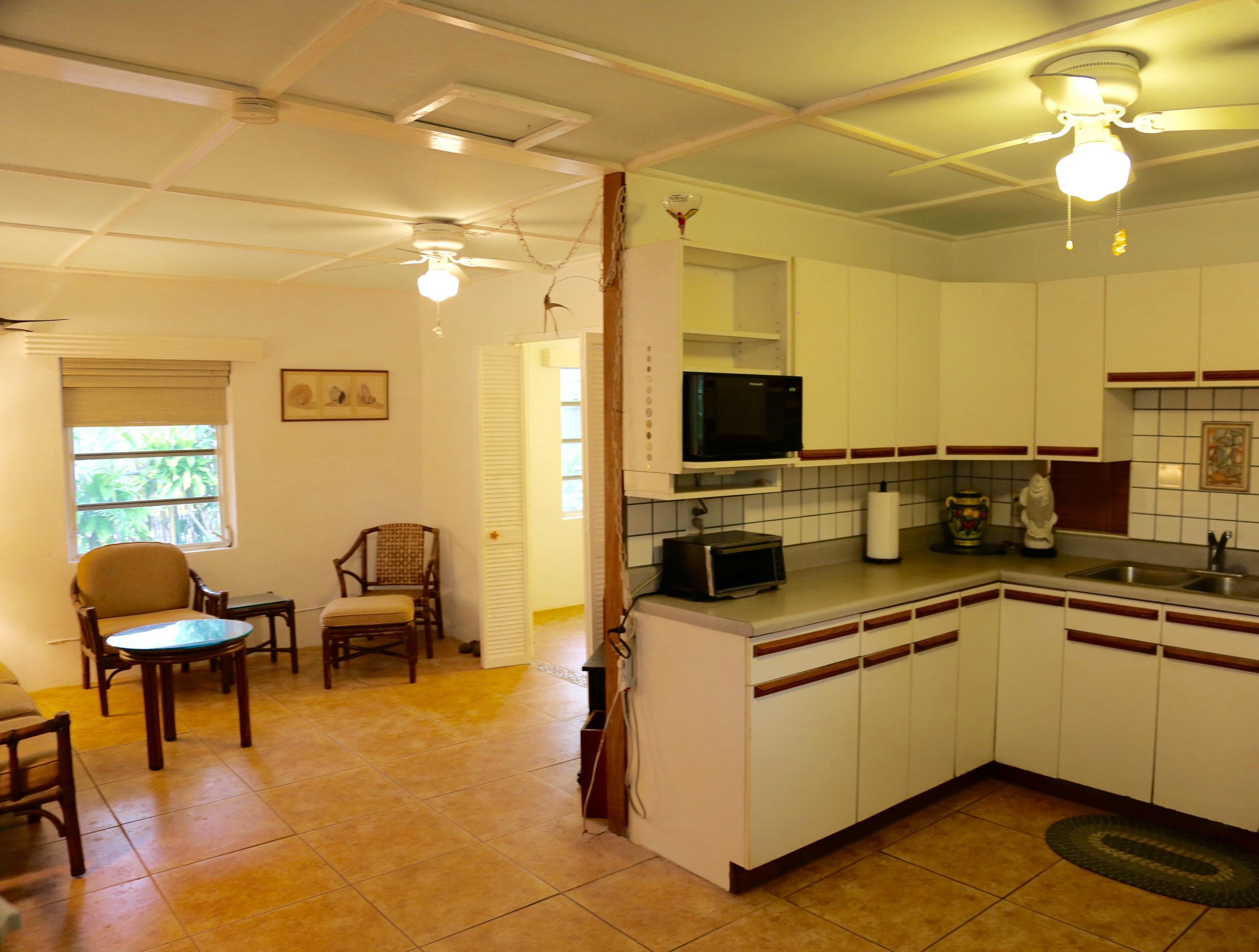56 Buttonwood Drive Key Largo, FL 33037 - Photo 6 of 21 Open living space