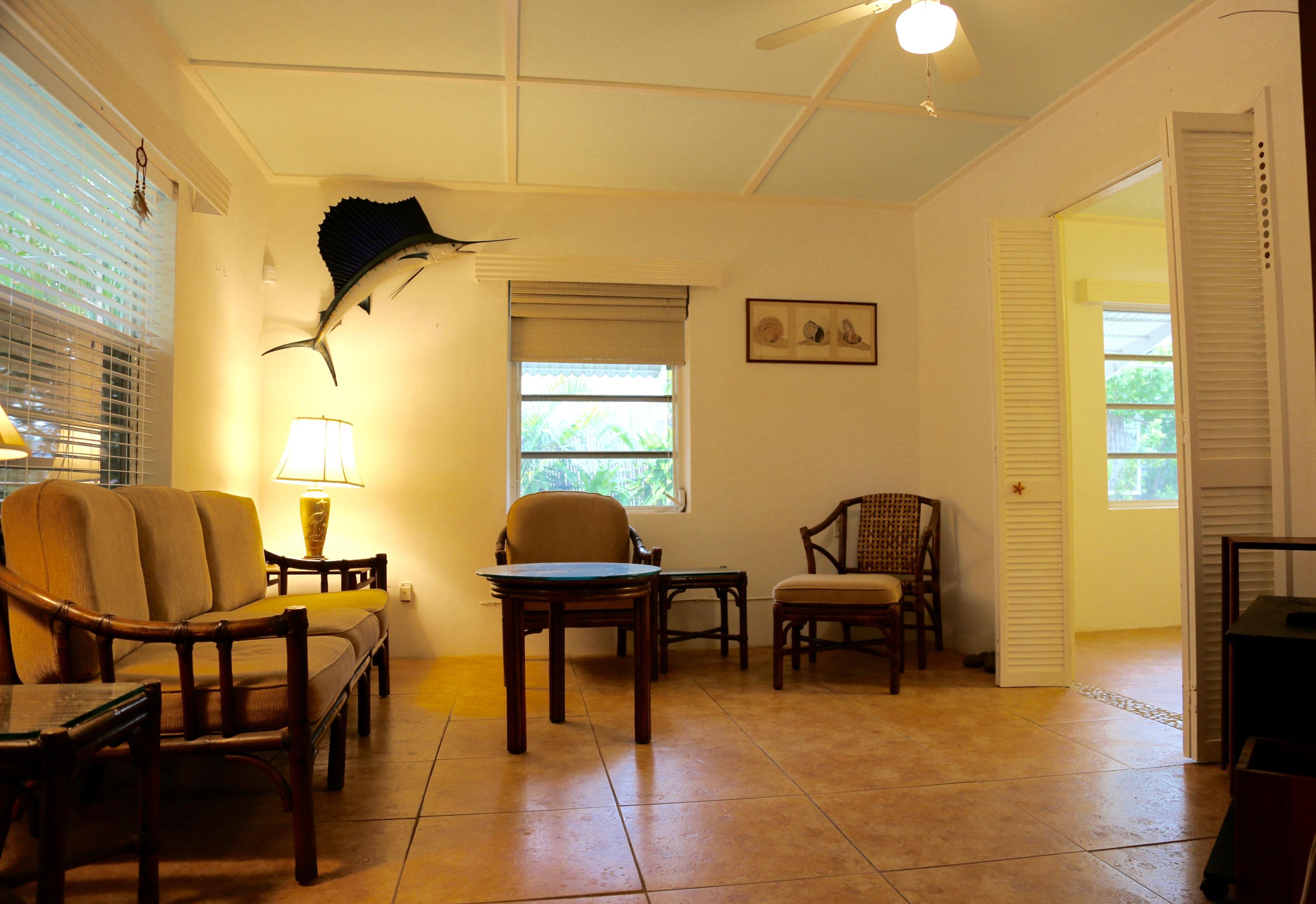 56 Buttonwood Drive Key Largo, FL 33037 - Photo 7 of 21 Living room