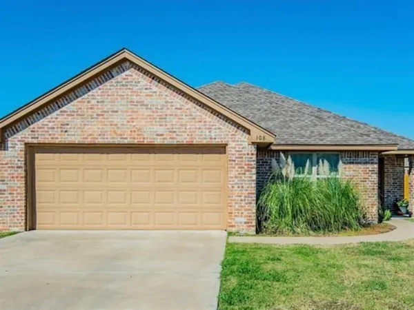 $2,000 | 108 Halifax Circle, Palmer, TX 75152