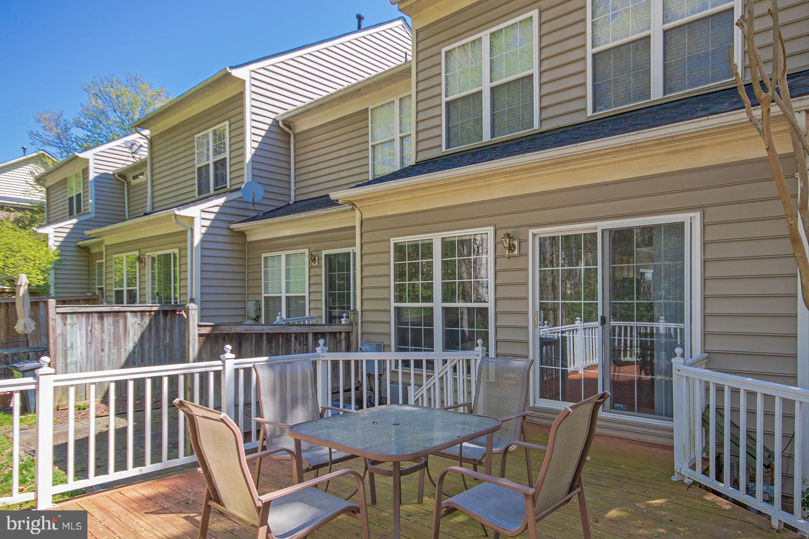 1301 Vintage Place Reston, VA 20194 - Photo 33 of 40