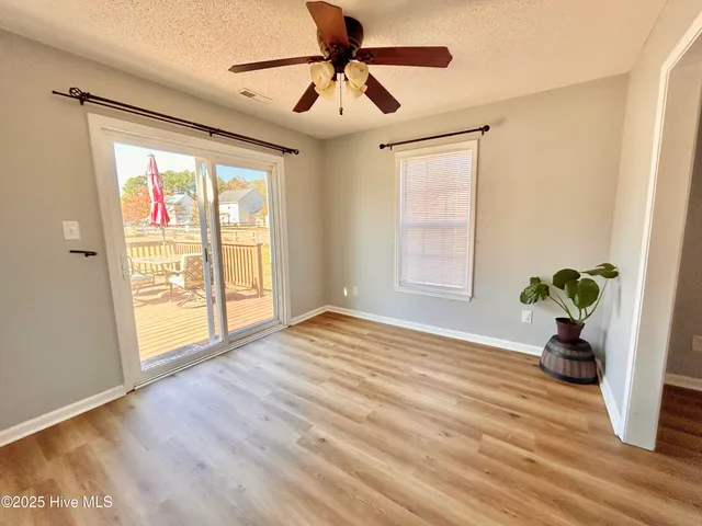 $292,000 | 105 Coral Ridge Road, Richlands, NC 28574