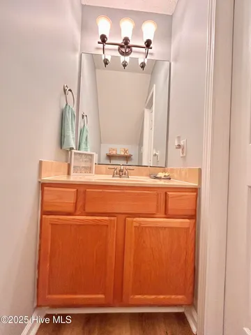 $292,000 | 105 Coral Ridge Road, Richlands, NC 28574