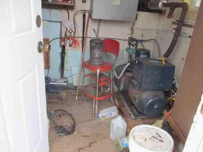4218 Rowell Lane Abrams, WI 54101 - Photo 28 of 28 Pump house interior