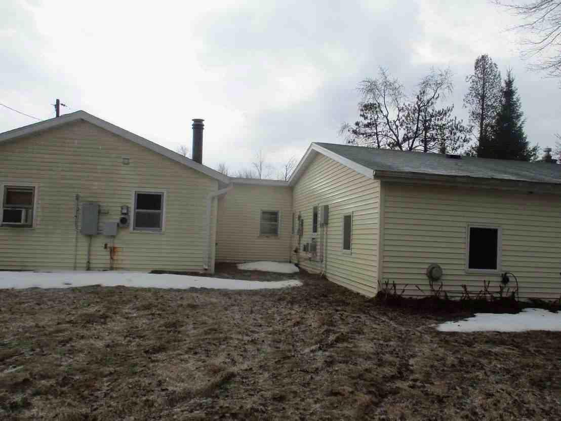 4218 Rowell Lane Abrams, WI 54101 - Photo 3 of 28 Back