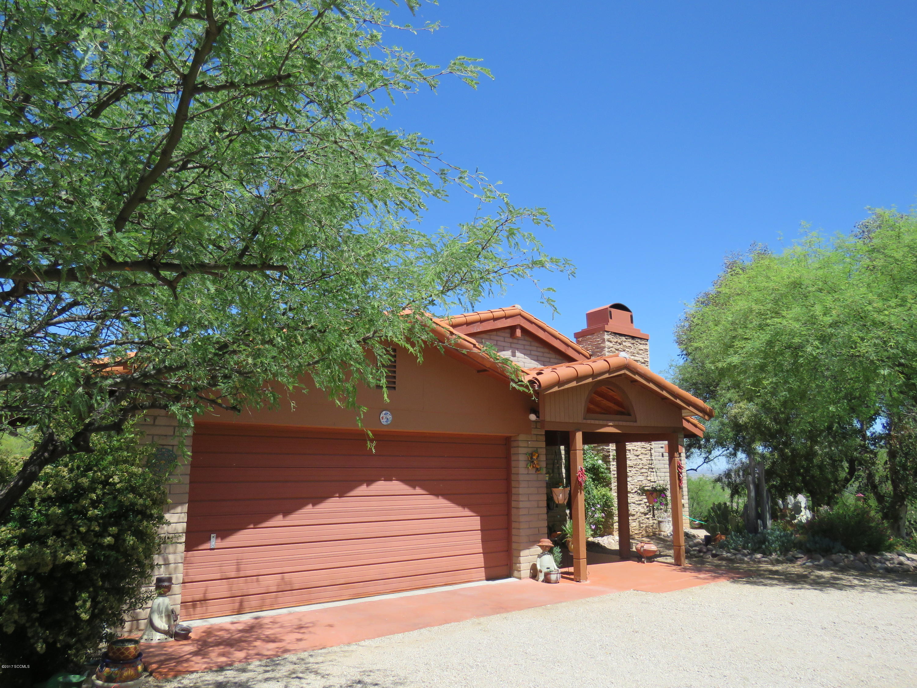 454 Camino Providencia Rio Rico, AZ 85648 - Photo 13 of 45