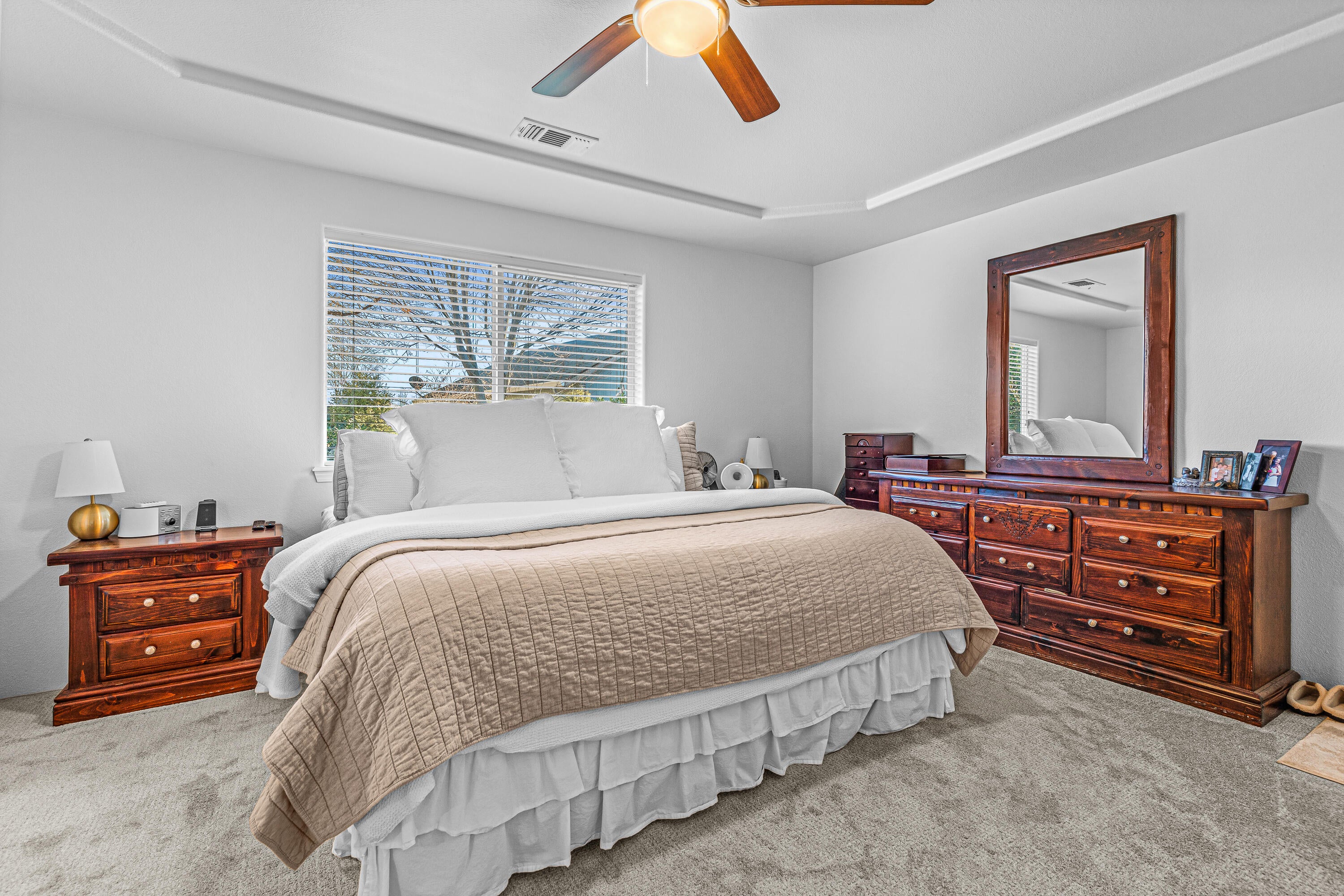 1330 Hawthorne Way Central Point, OR 97502 - Photo 13 of 29 14