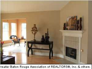 11375 Reiger Road, Unit 2B Baton Rouge, LA 70809 - Photo 4 of 12 Gallery Image 4