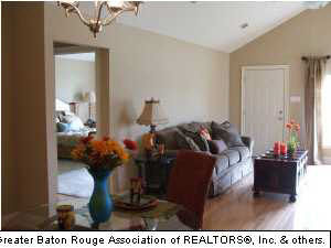 11375 Reiger Road, Unit 2B Baton Rouge, LA 70809 - Photo 6 of 12 Gallery Image 6