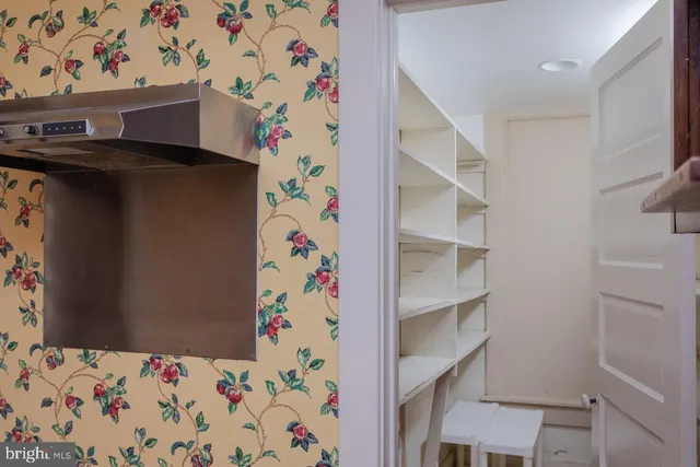 $525,000 | 79 Gunn Lane, Woodstock, VA 22664