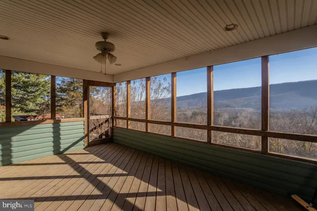 $525,000 | 79 Gunn Lane, Woodstock, VA 22664