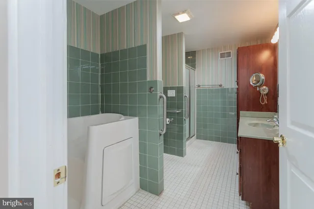 $525,000 | 79 Gunn Lane, Woodstock, VA 22664