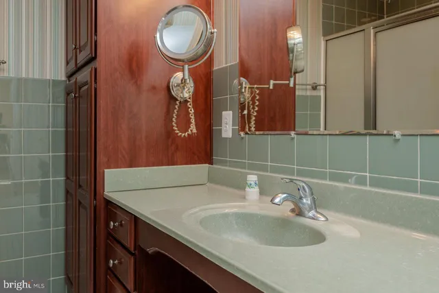 $525,000 | 79 Gunn Lane, Woodstock, VA 22664