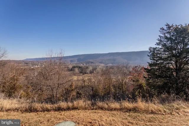 $525,000 | 79 Gunn Lane, Woodstock, VA 22664