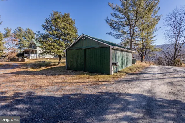 $525,000 | 79 Gunn Lane, Woodstock, VA 22664