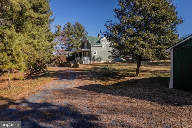 $525,000 | 79 Gunn Lane, Woodstock, VA 22664