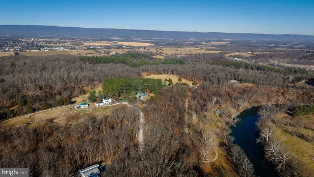 $525,000 | 79 Gunn Lane, Woodstock, VA 22664