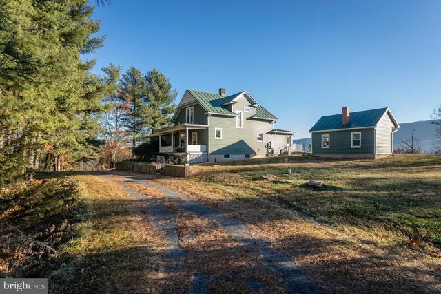 $525,000 | 79 Gunn Lane, Woodstock, VA 22664