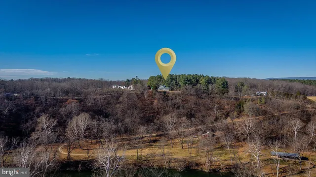 $525,000 | 79 Gunn Lane, Woodstock, VA 22664