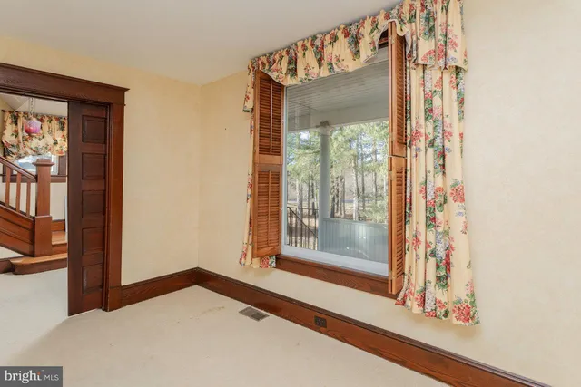 $525,000 | 79 Gunn Lane, Woodstock, VA 22664